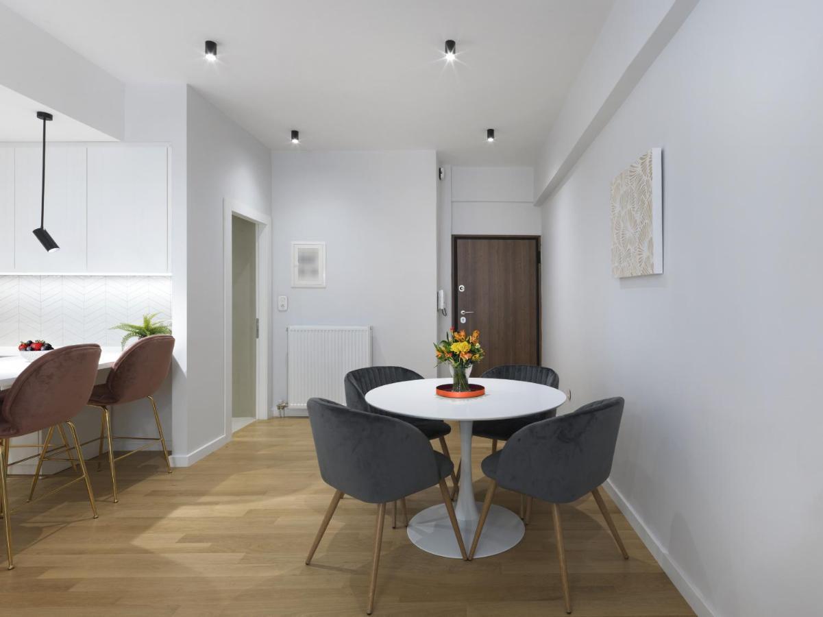 Fresh, New & Ready For You! Rnvtd Apt In Koukaki! Athens Luaran gambar