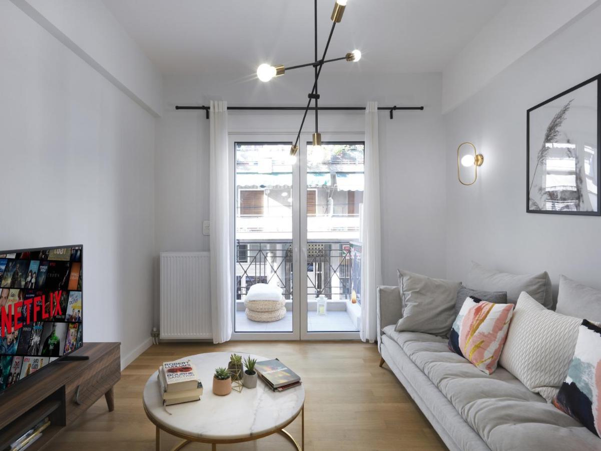 Fresh, New & Ready For You! Rnvtd Apt In Koukaki! Athens Luaran gambar